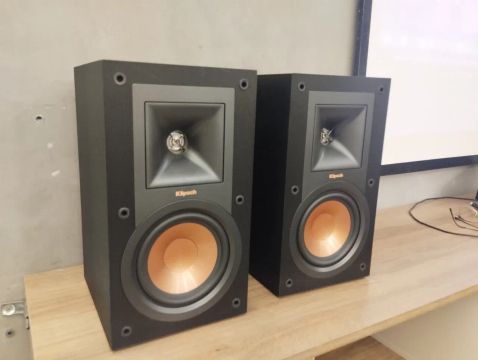Caixas klipsch R15M 