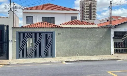 Casa na Avenida São João - Próximo da ESALQ São Judas - Piracicaba/SP