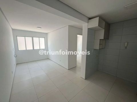 Apartamento no Bairro Uruguai com 3 Quartos TR213051 THE -1PG32KQ