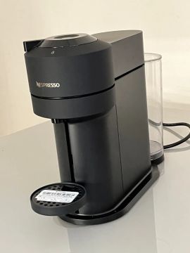 Máquina de Café Nespresso Vertuo