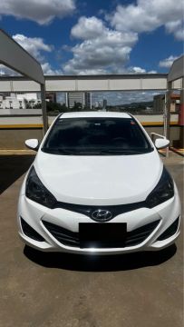 Hyundai HB20 único dono com 38.000km rodados.