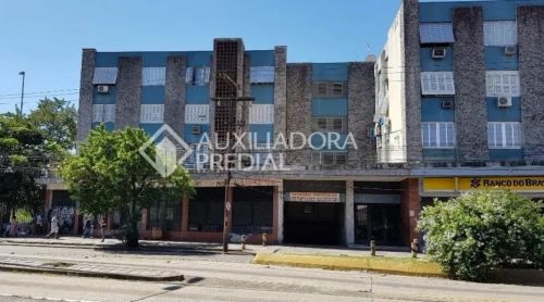 Apartamento com 3 Dormitórios 1 Box Coberto