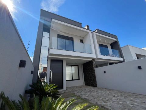 Imóvel para venda possui 170 metros quadrados com 3 quartos em Centro - Itajaí - SC