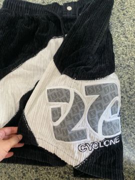 DUAS BERMUDAS CYCLONE 