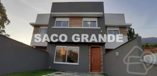 CASA COM 126M² NO SACO GRANDE