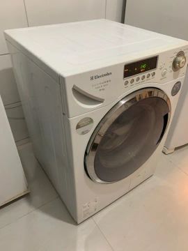 Lava e seca Electrolux LE09 