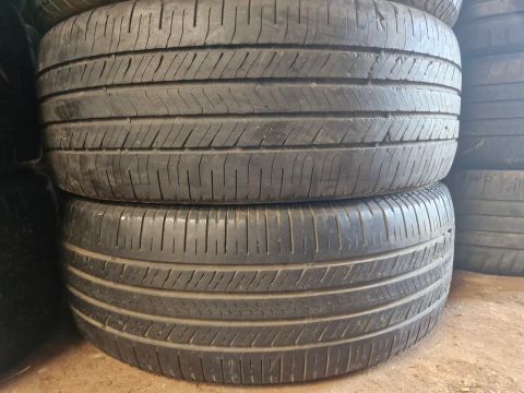 Par de pneus 225/55/18 Goodyear 