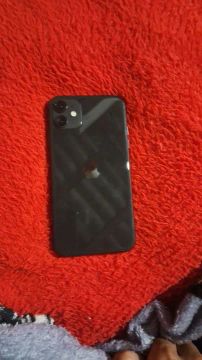 iPhone 11 Preto 128GB troco por pc gamer 