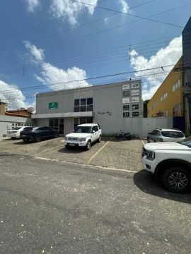 Sala comercial no Ed. João Moura
