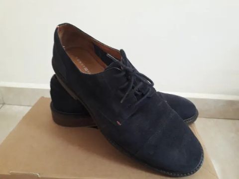 Sapato de Camurça Tommy Hilfinger Tam. 41