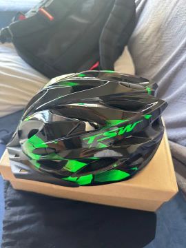 Capacete Ciclismo TSW Preto e Verde TAMANHOS 54-58