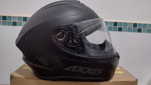 Capacete