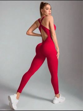 Macacão Vermelho de Alças - Tamanho P