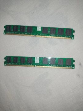 Memória RAM 4gb cada total 8 GB as duas 
