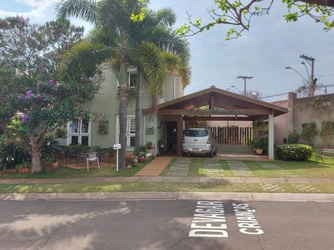 Casa à venda em Campinas, Parque Imperador, com 3 quartos, com 185 m², Condomínio Jardins 