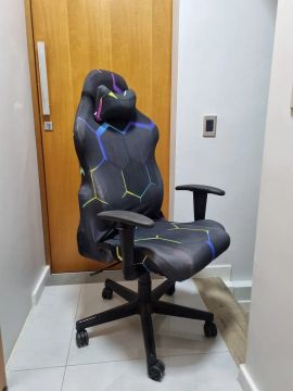 Cadeira Gamer com Capa Protetora 