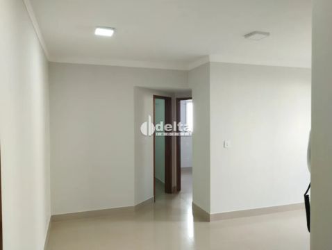 Apartamento disponível para Locação e Venda no bairro Santa Mônica em Uberlândia-MG