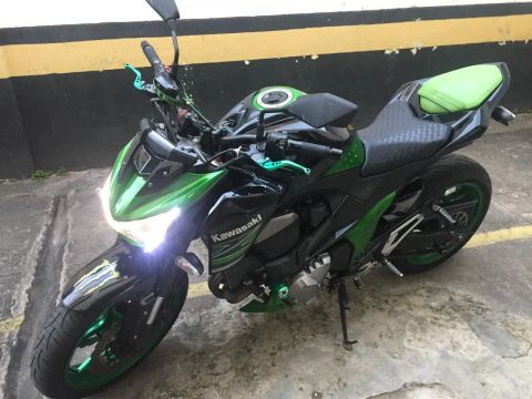 Motos KAWASAKI Z-800 no Rio de Janeiro e região, RJ