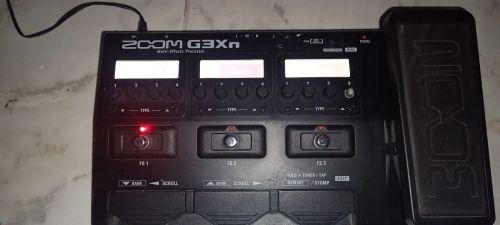 Zoom G3Xn Multi-Efeitos para Guitarra