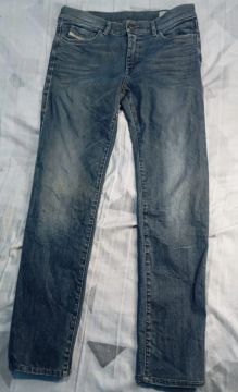 Calça Jeans Diesel Straitzee 0801H W 32 L 32 Tam 42