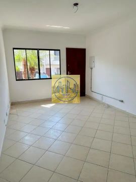 Sobrado em Condomínio para Locação em São Paulo, Vila Bela, 2 dormitórios, 1 suíte, 3 banh
