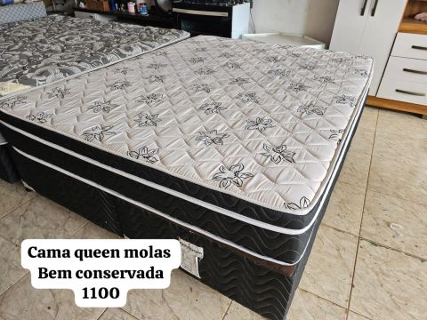 Cama Queen Molas - Bem Conservada
