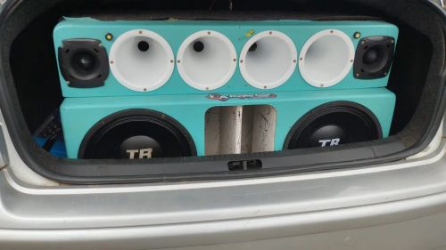 Caixa de Som Automotiva 2x4
