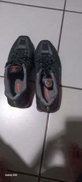 Tênis Nike Shox Preto