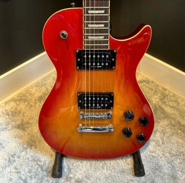 Guitarra washburn