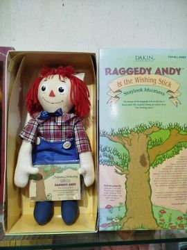 Boneca Raggedy Andy Edição Limitada na caixa 