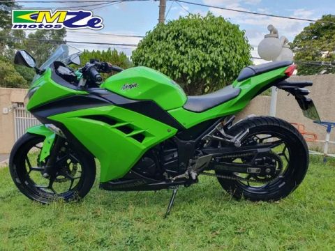 Kawasaki Ninja 300 2013 Verde com 30.000 km