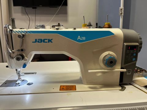 Máquina Reta Industrial Jack A2B