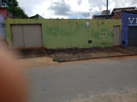 Vendo casa 135mil 