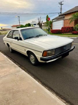 FORD CORCEL 1982 Usados e Novos