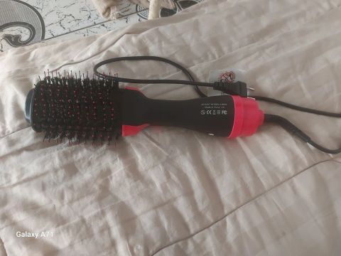 Secador de cabelo escova rotativa