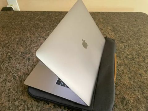MacBook Pro 15" TouchBar! Biometria!