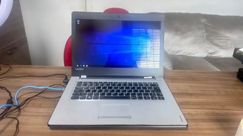 Notebook i3 - R$749,00 - Usado - excelente condição(formatado com office e windows 10)