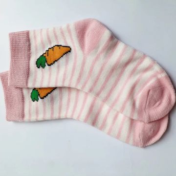 Sapatinhos de Bebê em Pelúcia - Unissex - Tamanho P