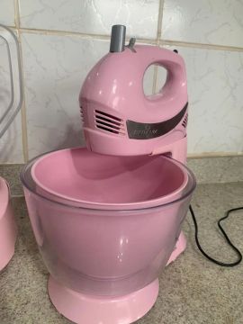 Batedeira Britânia - Rosa - Usada