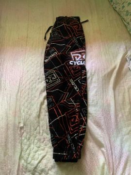 Calça de Moletom Cyclone 400$ cu
