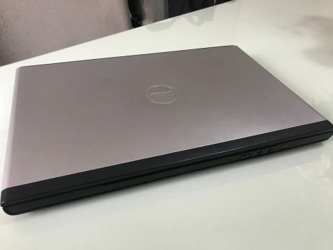 Dell Vostro modelo 3500 i5 Ssd 256gb
