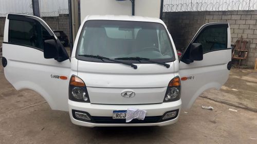 Vendo Hyundai HR REFRIGERADA ANO 21/22
