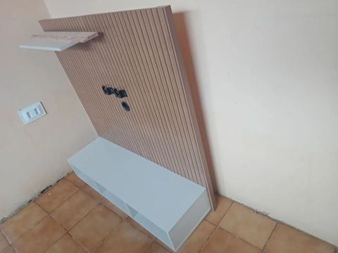 Rack para TV 32 polegadas usado em perfeito estado 