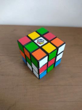 Cubo Mágico Rubiks Original