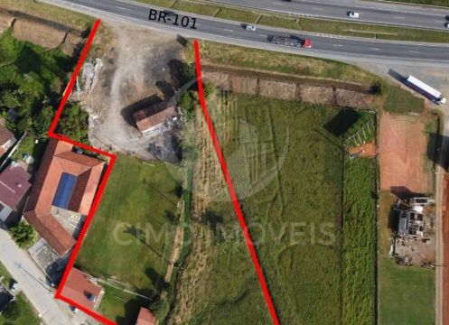 Terreno na BR - 101 em Penha, bom para indústria ou comércio.