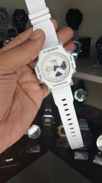 Relógio G-Shock 40mm Branco