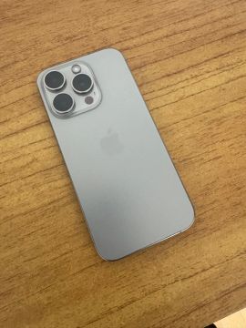 iPhone 15 Pro 256GB