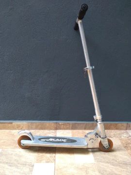Patinete de Alumínio Blade