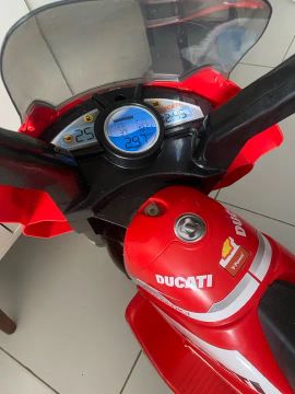 Moto Elétrica Infantil Ducati V-Power