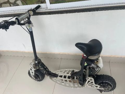 PATINETE A GASOLINA